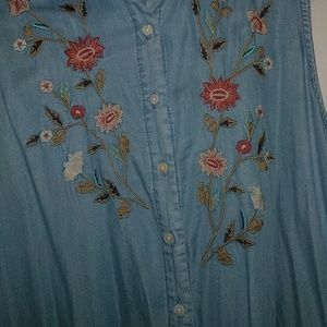 Soft  sleeveless shirt dress